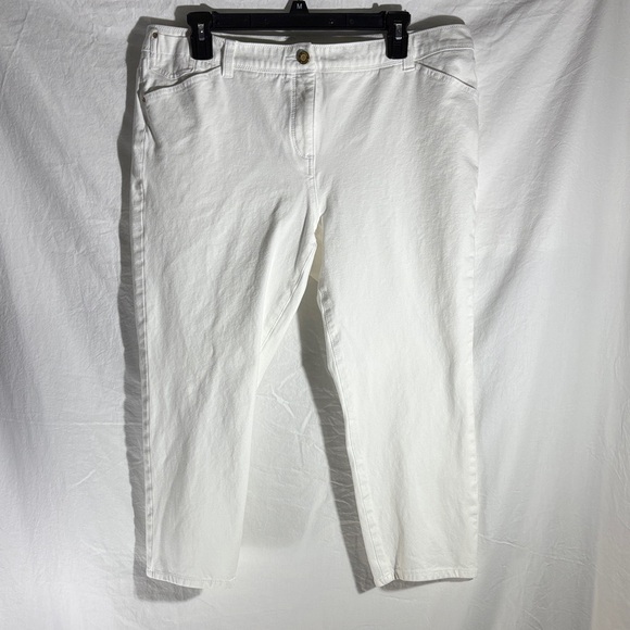 Chico's Denim - Chico's White Cropped Jeans - Ankle Length